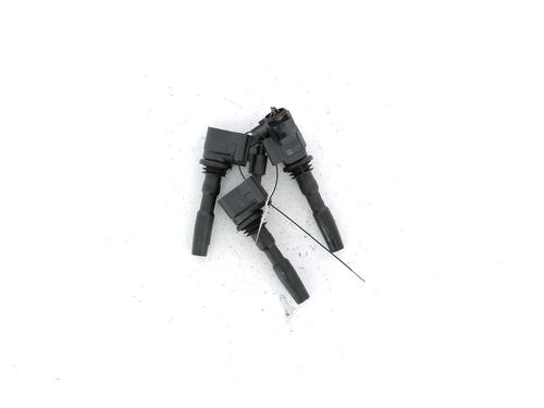 Used Ignition coil VW POLO V (6R1, 6C1) 1.0 (60 hp) 15350720