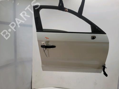 Used Right front door Right front door 38457529 38457529