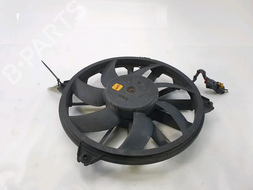 Køleventilator elektrisk PEUGEOT 5008 (0U_, 0E_) 1.6 HDi (112 hp) 24604730