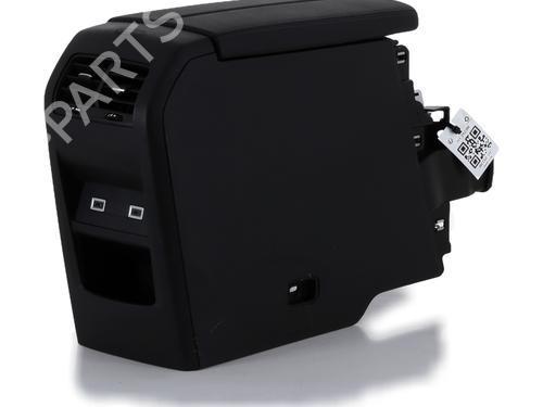 Used Armrest / Center console PEUGEOT 308 III (FB_, FH_, FP_, F3_, FM_) PureTech 130 (FPHNSL, FPHNST) (131 hp) 30367224