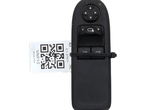 Used Left front window switch PEUGEOT 308 I (4A_, 4C_) 1.6 HDi (90 hp) 30503424