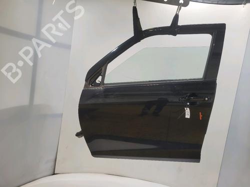 Dør venstre fortil Dør venstre fortil SUZUKI SWIFT IV (FZ, NZ) 1.2 (AZH412, ZC72S) (94 hp) 39633744 39633744
