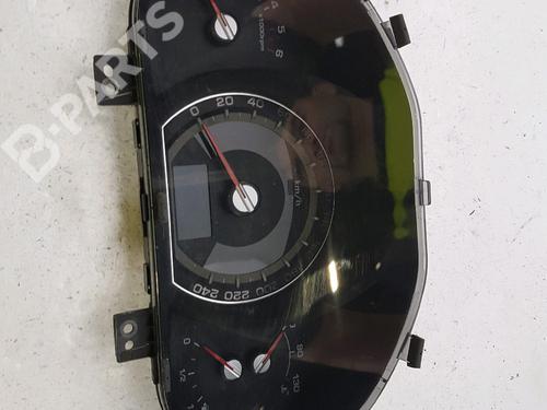 Used Instrument cluster KIA SPORTAGE III (SL) 1.7 CRDi (116 hp) 10914435