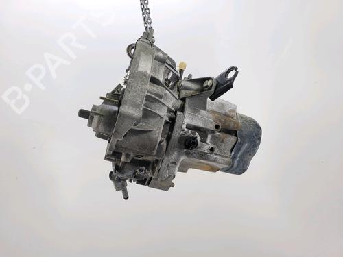 Caixa de velocidades Caixa de velocidades RENAULT MEGANE I (BA0/1_) 1.6 16V (BA04, BA0B, BA11, BA1J, BA16, BA19, BA1K, BA1V,... (107 hp) 39899107 39899107