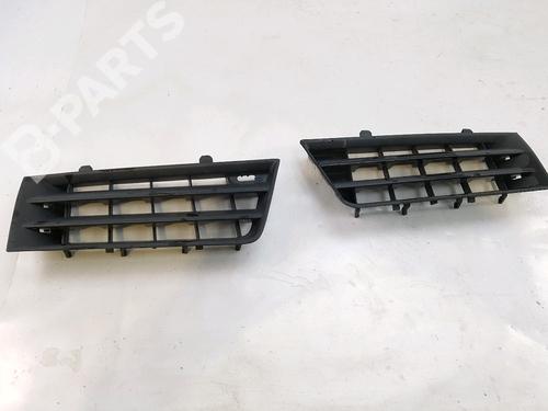 Used Front grille Front grille RENAULT MEGANE II (BM0/1_, CM0/1_) 1.5 dCi (BM02, BM13, BM2A, CM02, CM13) (101 hp) 10731881 10731881