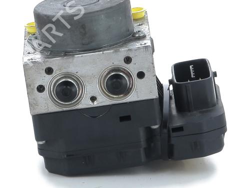 Used ABS pump TOYOTA IQ (_J1_) 1.0 (KGJ10_, KGJ10R) (68 hp) 32378480
