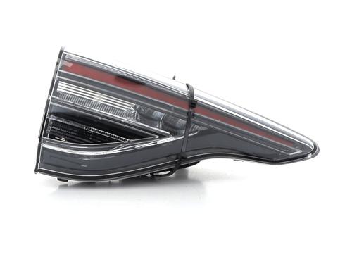 Used Left tailgate light RENAULT CLIO V (B7_) 1.6 E-TECH 145 (B7MU) (143 hp) 30799594