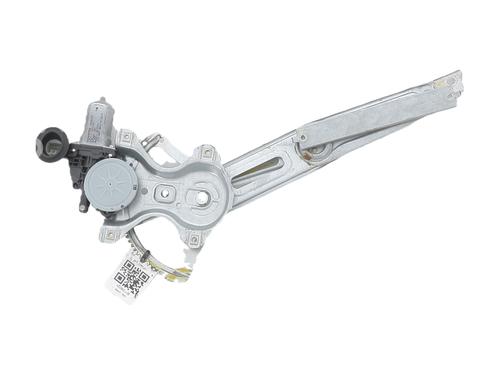 Used Front right window mechanism Front right window mechanism TOYOTA YARIS (_P21_, _PA1_, _PH1_) 1.0 (KSP211) (72 hp) 39736846 39736846