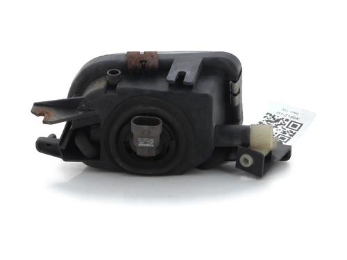 Right front fog light MERCEDES-BENZ C-CLASS (W203) C 200 CDI (203.007) | BP30140655C31