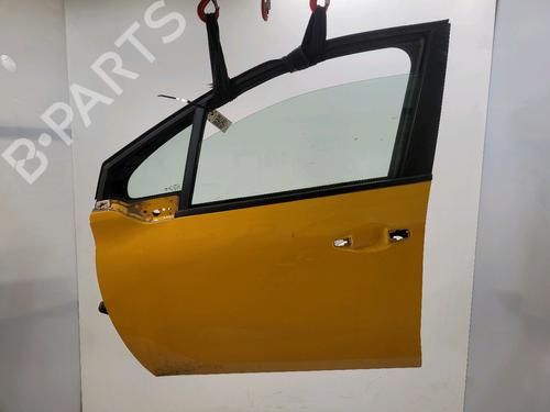 Dør venstre fortil PEUGEOT 208 I (CA_, CC_) 1.4 HDi (68 hp) 31285357