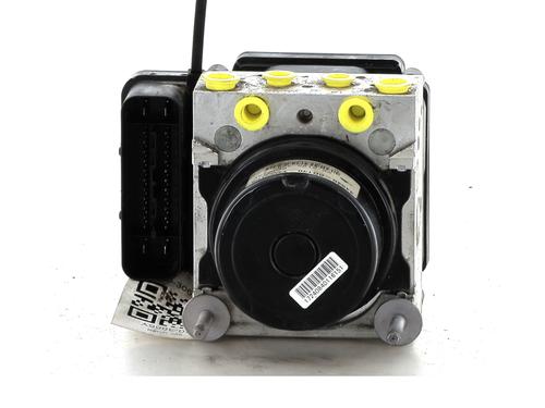 Used ABS pump TOYOTA YARIS (_P13_) 1.0 (KSP130_, KSP130) (69 hp) 18130920