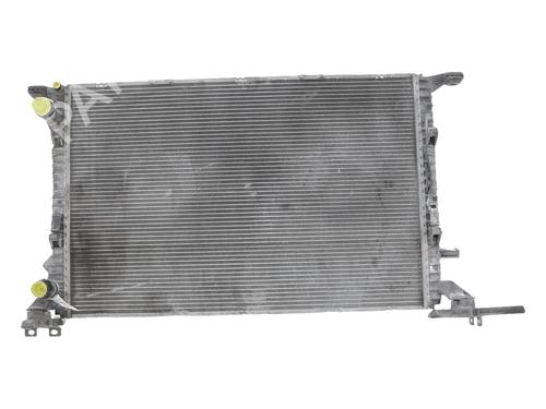 water-radiator-audi-q3-8ub-8ug-2011-2012-2013-2014-2015-2016-2017-2018-2019-2020-36512400 main image