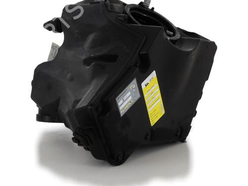 Used Air filter box AUDI A4 B8 Avant (8K5) 2.7 TDI (190 hp) 26670165
