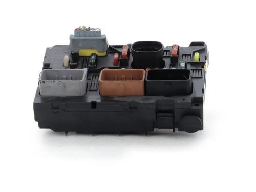 Used Fuse box Fuse box 39394725 39394725