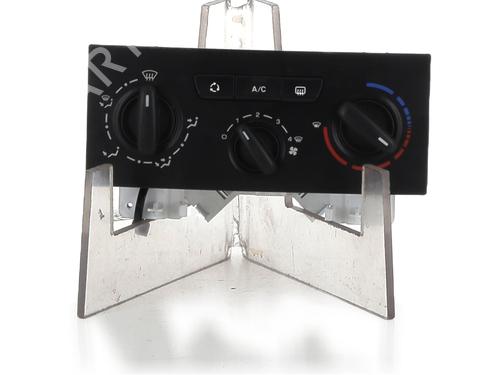 Used Climate control PEUGEOT EXPERT Tepee (VF3X_) 2.0 HDi 100 (98 hp) 30800226