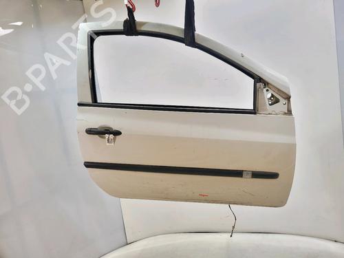 Used Right front door RENAULT CLIO III (BR0/1, CR0/1) 1.5 dCi (C/BR0G, C/BR1G) (68 hp) 30405966