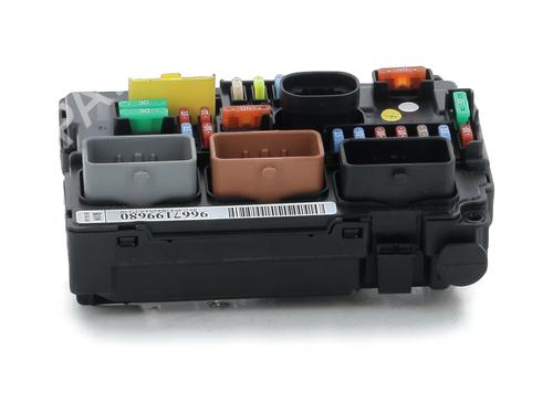 Used Fuse box Fuse box CITROËN C3 II (SC_) 1.4 HDi 70 (SC8HZC, SC8HR0, SC8HP4) (68 hp) 34001264 34001264