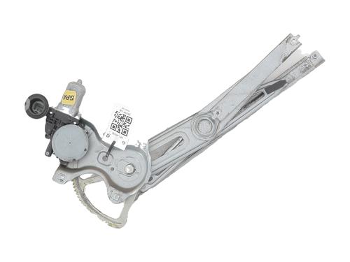 Used Front right window mechanism Front right window mechanism TOYOTA YARIS (_P9_) 1.4 D-4D (NLP90_, NLP90R) (90 hp) 33949468 33949468