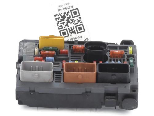 Used Fuse box Fuse box CITROËN C5 III (RD_) 2.0 16V (RDRFJC, RDRFJF) (140 hp) 35798205 35798205