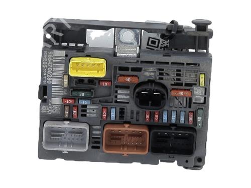 Fuse box PEUGEOT 308 I (4A_, 4C_) 1.6 HDi | BP28285985E1 