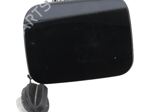 Fuel flap TOYOTA COROLLA Saloon (_E21_) 1.8 VVTi Hybrid (ZWE219) | BP31938062C131 