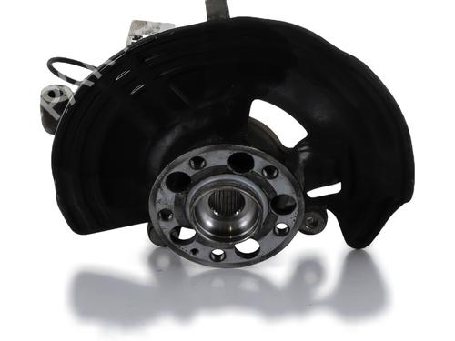 Used Left front steering knuckle MERCEDES-BENZ GLA-CLASS (X156) GLA 200 CDI / d (156.908) (136 hp) 29740992