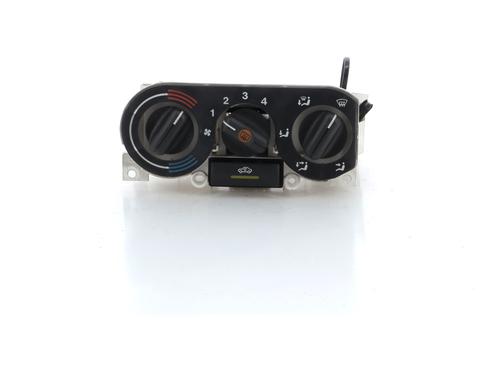 Used Climate control OPEL ASTRA F Hatchback (T92) 1.7 TDS (F08, M08, F68, M68) (82 hp) 21676945