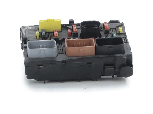 fuse-box-citroen-c4-grand-picasso-i-ua_-2006-2007-2008-2009-2010-2011-2012-2013-32013242 main image
