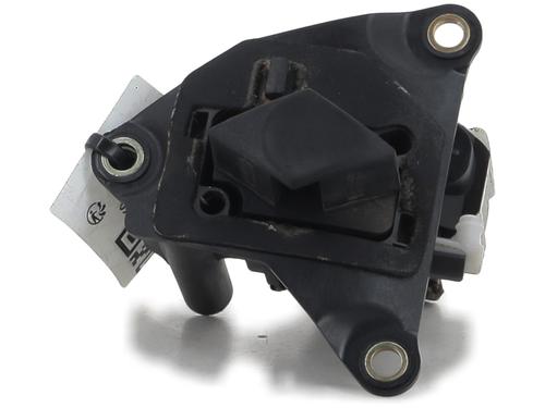 Trunk håndtak RENAULT CLIO II (BB_, CB_) 1.5 dCi (B/CB08) (82 hp) 29517762