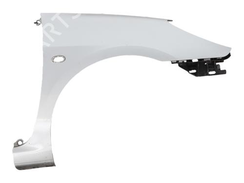 Used Right front fenders Right front fenders 39161555 39161555
