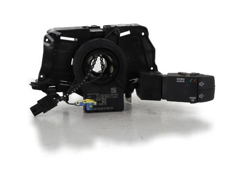 squib-airbag-dacia-duster-hs_-2010-2011-2012-2013-2014-2015-2016-2017-2018-33686046 main image