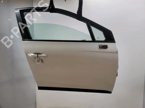 Used Right front door RENAULT CLIO V (B7_) 1.0 TCe 90 (B7MT) (91 hp) 31086158