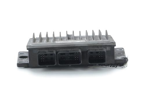 engine-control-unit-ecu-renault-clio-iii-br01-cr01-2005-2006-2007-2008-2009-2010-2011-2012-2013-2014-31699771 main image
