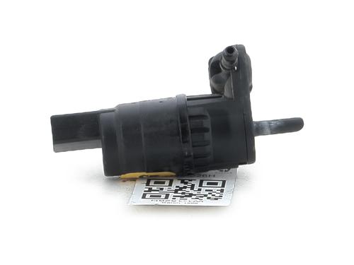 Used Washer pump Washer pump CUPRA FORMENTOR (KM7, KMP) 1.5 eTSI (150 hp) 33972645 33972645