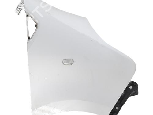 right-front-fenders-renault-trafic-iii-van-fg_-2014-37752355 main image