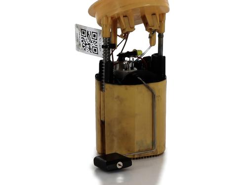 Used Fuel pump BMW 1 (E87) 118 d (122 hp) 27353446