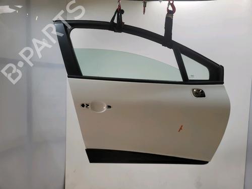 Used Right front door Right front door 37658168 37658168