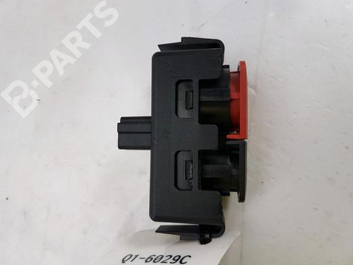 Warning switch RENAULT MEGANE III Hatchback (BZ0/1_, B3_) 1.5 dCi (BZ09, BZ0D, BZ1W, BZ29, BZ14) | BP11139771I22 