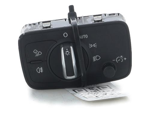 Commodo Essuie Glace / Phare AUDI A3 Sportback (8VA, 8VF) 2.0 TDI (150 hp) 31866959