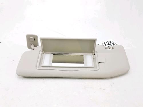 Used Left sun visor Left sun visor DS DS 3 / DS 3 CROSSBACK (UR_, UC_, UJ_) 1.2 PureTech 130 (URHNSS) (131 hp) 10445087 10445087