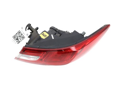 right-taillight-renault-clio-iv-bh_-2012-2013-2014-2015-2016-2017-2018-2019-2020-2021-31699488 main image