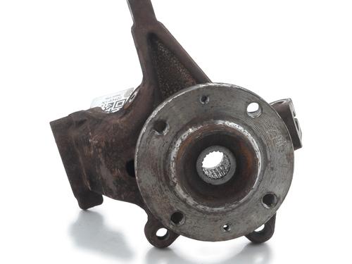 Used Left front steering knuckle PEUGEOT 206 Hatchback (2A/C) 1.4 i (75 hp) 31749035