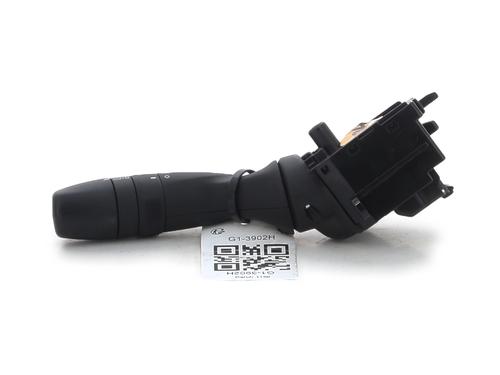 Used Switch TOYOTA YARIS (_P21_, _PA1_, _PH1_) 1.5 Hybrid (MXPH10, MXPH11) (116 hp) 30827093