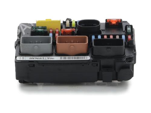 Used Fuse box CITROËN DS3 (SA_) 1.6 HDi 110 (112 hp) 30140644