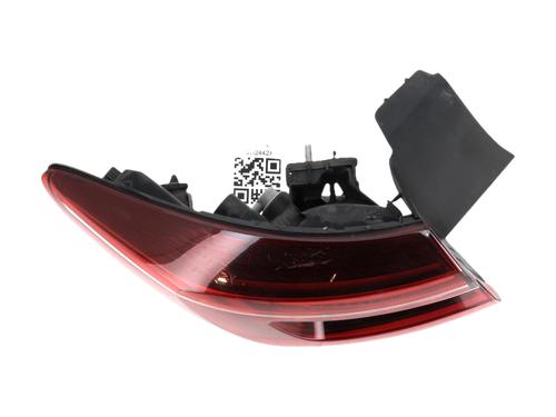 left-taillight-renault-clio-v-b7_-2019-40034586 main image