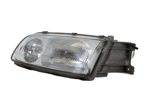 Used Left headlight HYUNDAI H100 Platform/Chassis (HR) 2.5 TCi (100 hp) 30917386