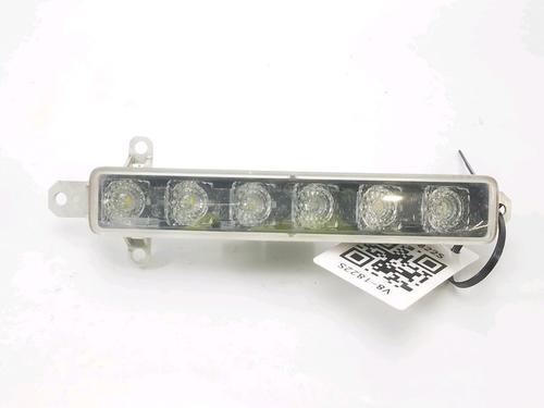 Used Left daytime light Left daytime light CITROËN C3 II (SC_) 1.6 BlueHDi 75 (75 hp) 10442895 10442895