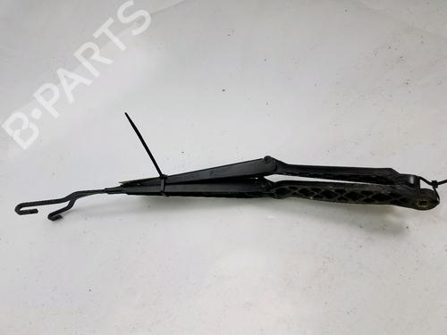 Used Front windshield wiper arm TOYOTA AVENSIS Liftback (_T22_) 1.6 VVT-i (ZZT220_, ZZT220R) (110 hp) 27900603