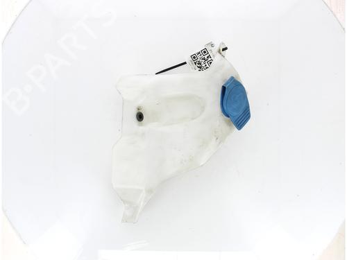 Windscreen washer tank VW POLO III (6N1) 60 1.4 | BP17803647C113