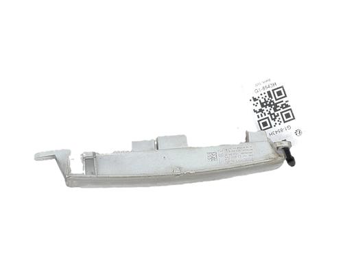 Used Left daytime light Left daytime light 39394184 39394184